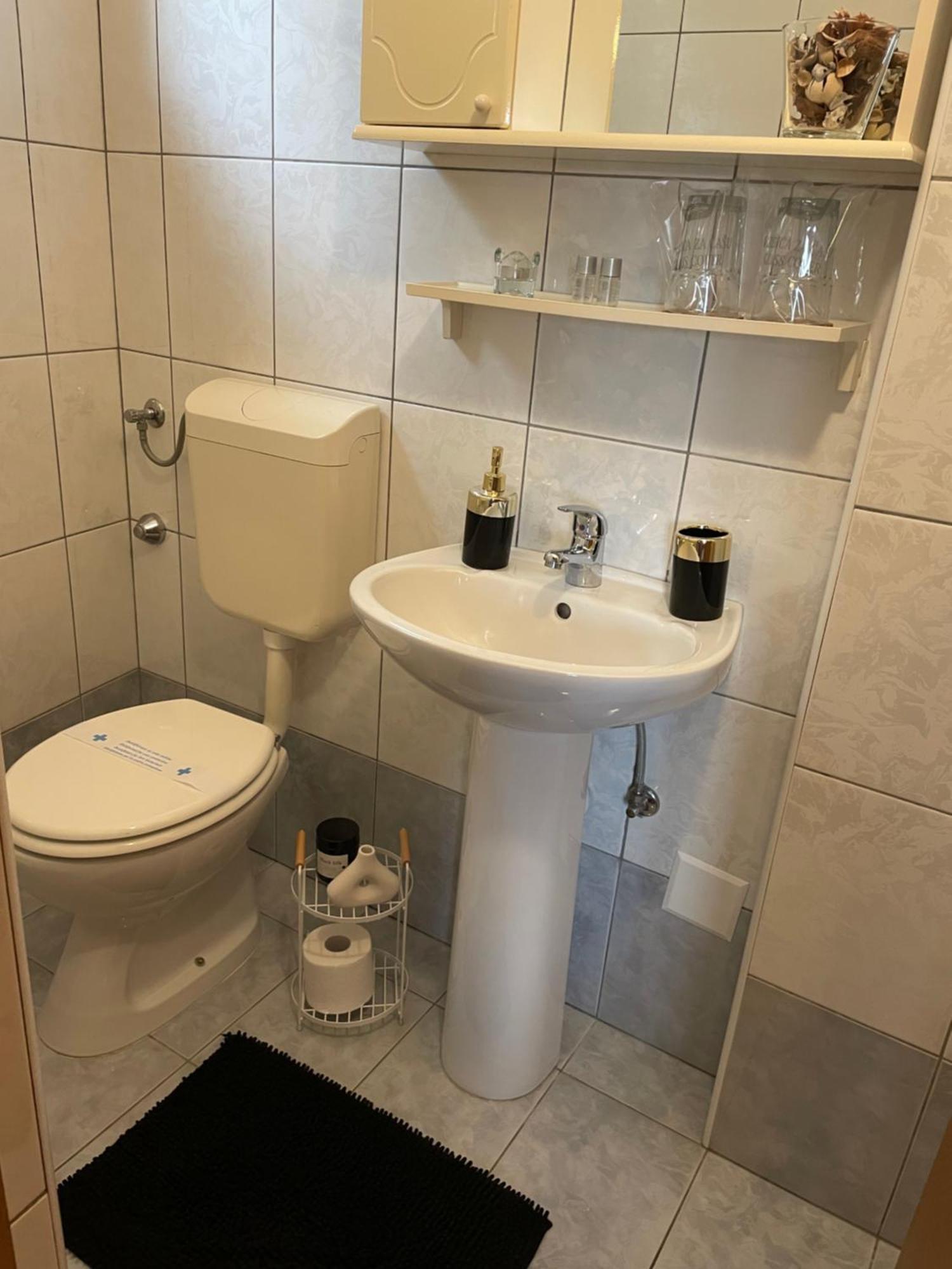 Sanmari Hotel Novi Vinodolski Ngoại thất bức ảnh