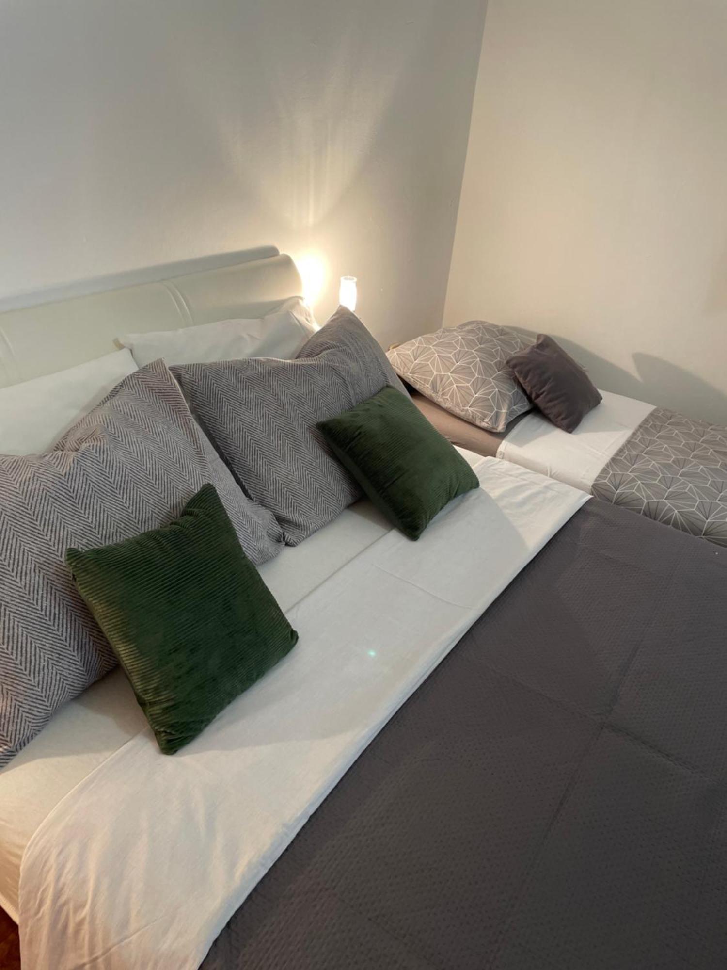 Sanmari Hotel Novi Vinodolski Ngoại thất bức ảnh