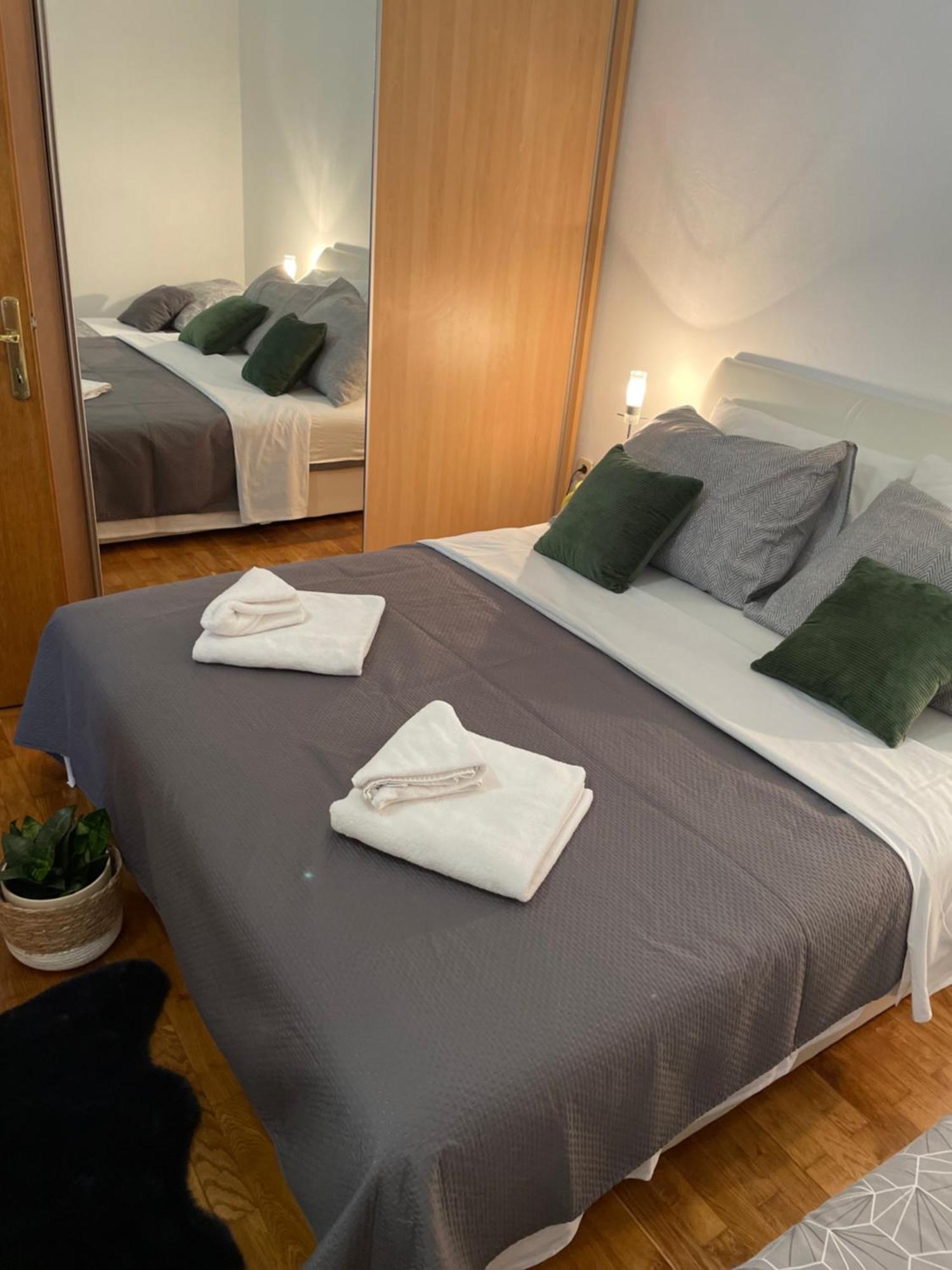 Sanmari Hotel Novi Vinodolski Ngoại thất bức ảnh