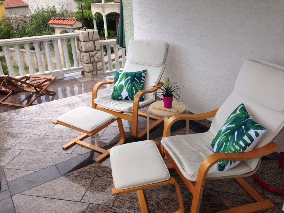 Sanmari Hotel Novi Vinodolski Ngoại thất bức ảnh